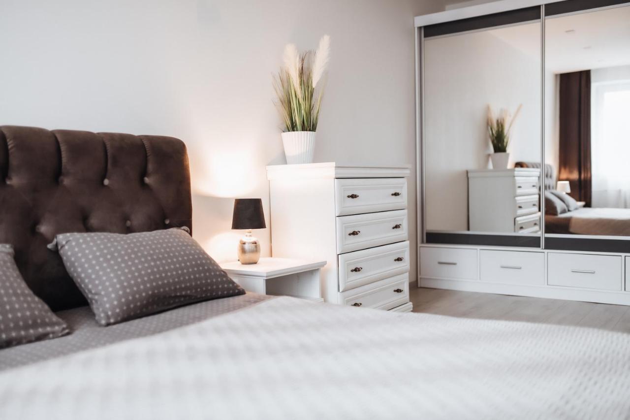 Luxury Apartments In City Center, Siauliai Εξωτερικό φωτογραφία
